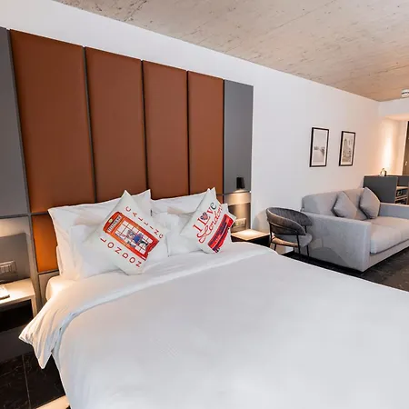 The Londoner Hotel Saint Julian's
