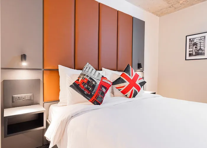 The Londoner Hotel St. Julian's