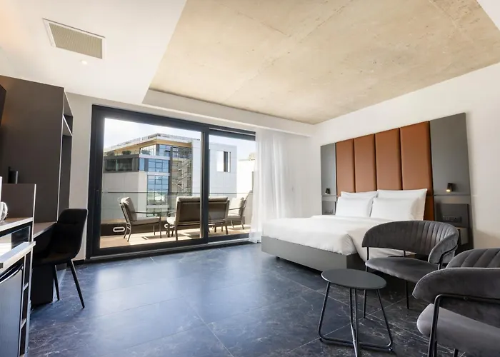 Hotel The Londoner 3*