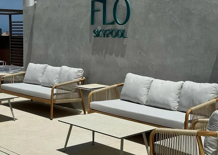 The Londoner St. Julian's