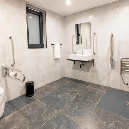 The Londoner Saint Julian's