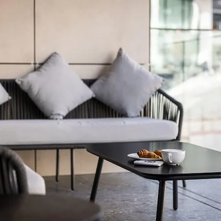 Hotel The Londoner Saint Julian's