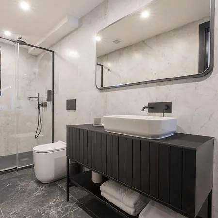 The Londoner 3* St. Julian's