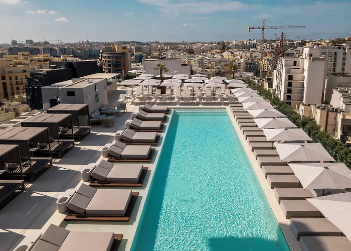 The Londoner Otel Saint Julian's