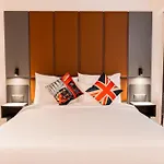 The Londoner 3*