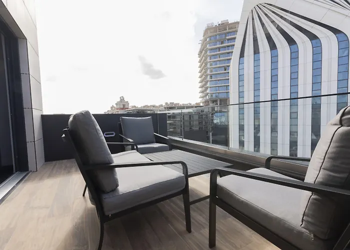 The Londoner Сент Джулианс